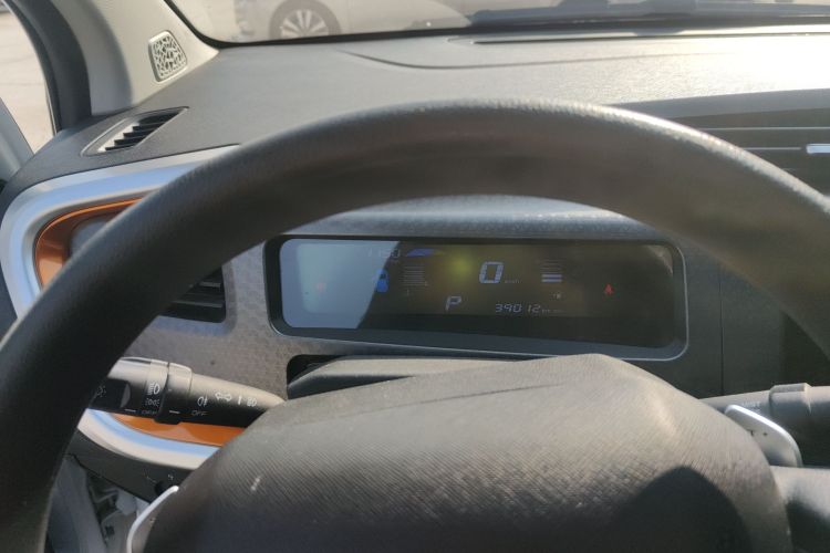 吉利汽车 远景X1 2017款 1.3L 自动玩家版局部细节14