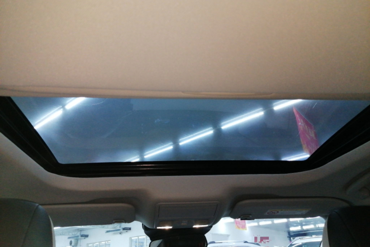 福特 蒙迪欧 2022款 改款 EcoBoost 245 豪华型中控内饰22