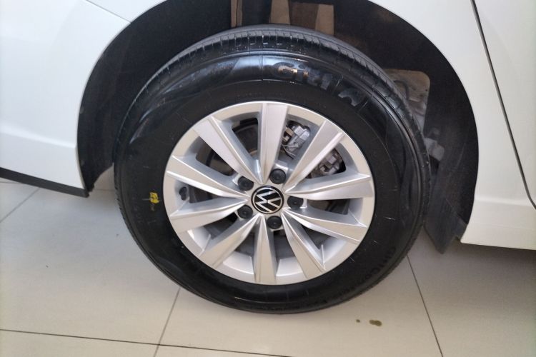 大众 朗逸 2023款 1.5L 自动得逸版车身外观6008