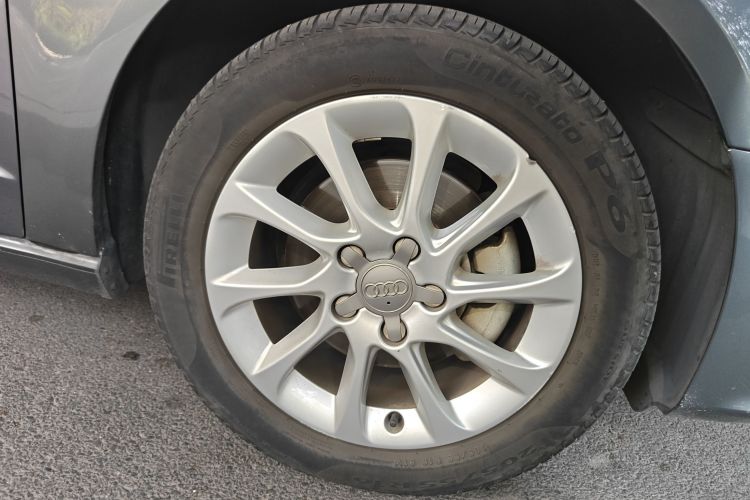 奥迪A3 2014款 Sportback 35 TFSI 自动进取型车身外观10