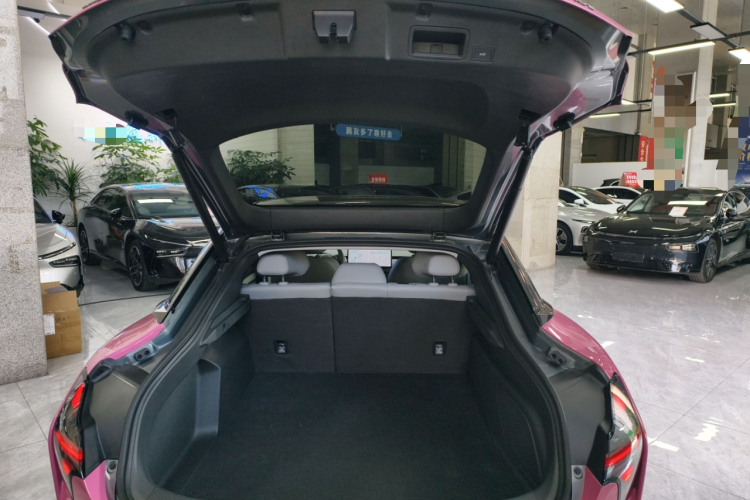 小鹏MONA M03 2024款 515 长续航机舱底盘23