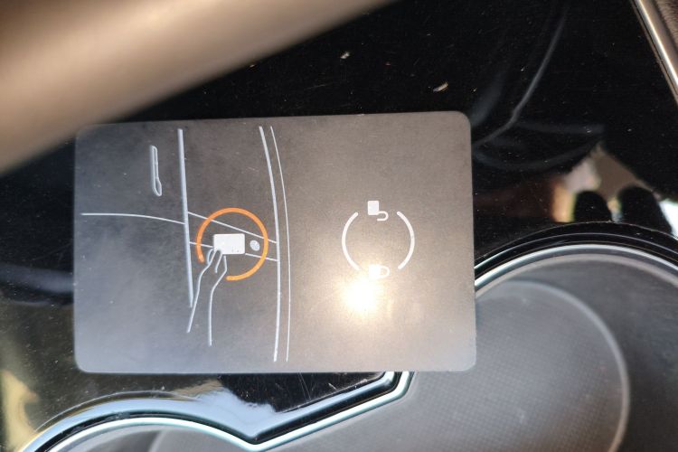 特斯拉 Model 3(进口) 2019款 长续航后驱版中控内饰11