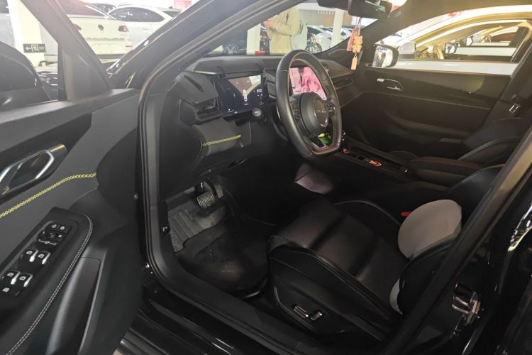 领克03 2023款 2.0TD DCT劲Pro中控内饰20