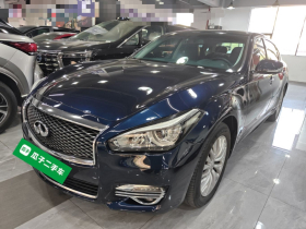 英菲尼迪Q70 2019款 Q70L 2.0T 悦享版