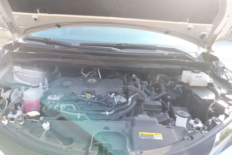 丰田 赛那SIENNA 2021款 2.5L混动 舒适版机舱底盘24