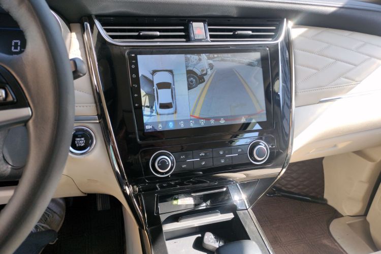 长安欧尚科尚 2022款 1.5T 自动商务型局部细节16