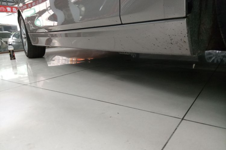 宝马3系 2017款 318Li 时尚型局部细节9001