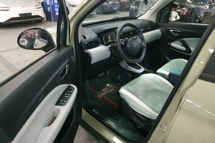 零跑汽车 零跑T03 2022款 耀金版中控内饰20