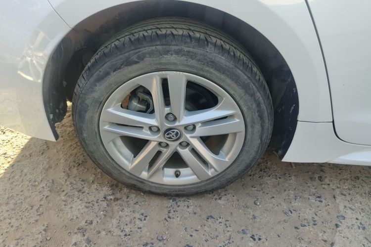 丰田 雷凌 2021款 185T CVT豪华版车身外观6008