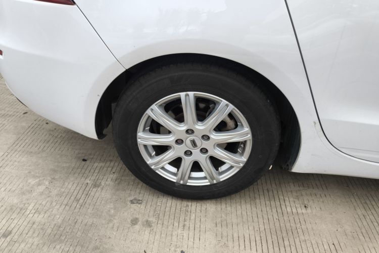 观致3 2021款 3S 三厢 1.5T CVT领先型车身外观56