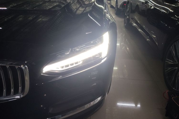 沃尔沃S90 2025款 B5 智远豪华版局部细节36