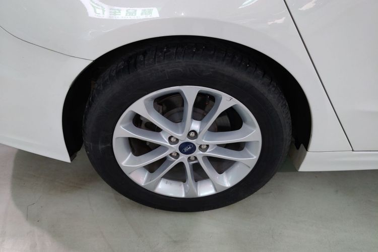 福特 蒙迪欧 2020款 EcoBoost 180 时尚型车身外观6008