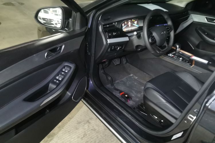 奇瑞 艾瑞泽5 PLUS 2021款 小AI 1.5L CVT享PLUS中控内饰20