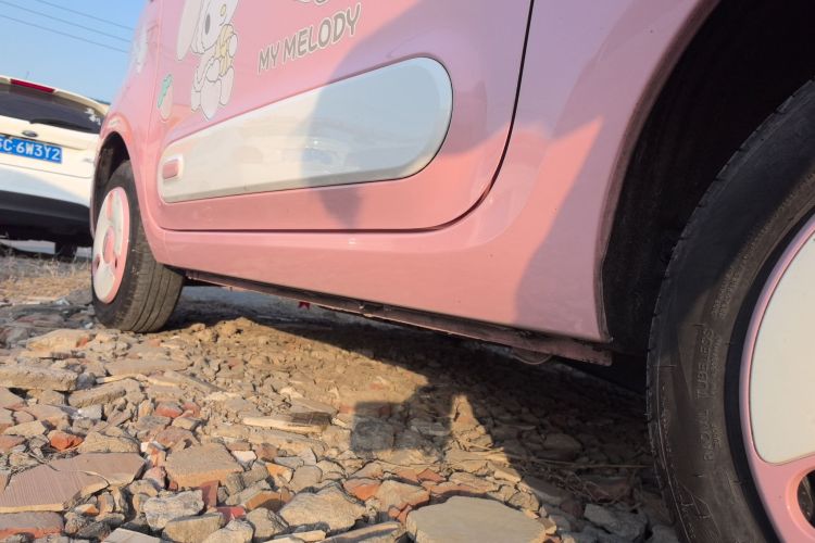 奔腾小马 2025款 222km 灵动马局部细节9002