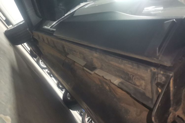 丰田 RAV4荣放 2020款 2.0L CVT两驱风尚PLUS版局部细节9002