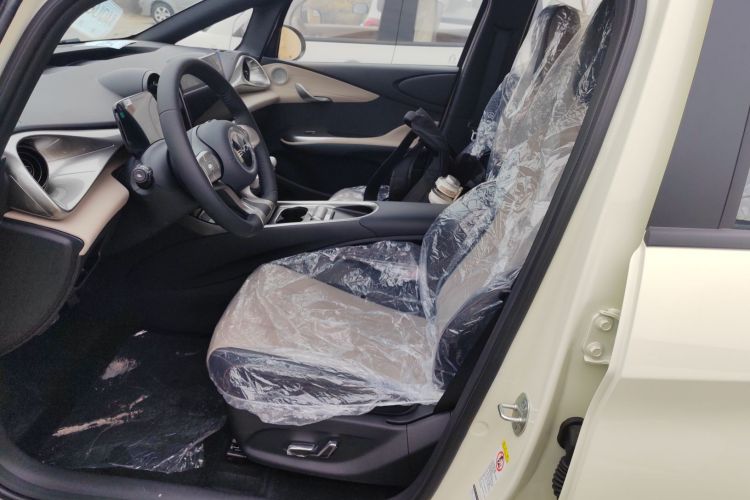 比亚迪 海豚 2025款 420km 自由版中控内饰19