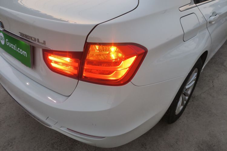 宝马3系 2014款 320Li 时尚型车身外观9