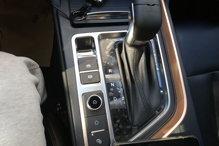 奇瑞 艾瑞泽5 PLUS 2021款 小AI 1.5T CVT享PLUS中控内饰18