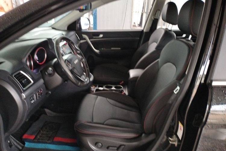 哈弗H6 2017款 蓝标 运动版 1.5T 自动两驱豪华型局部细节19