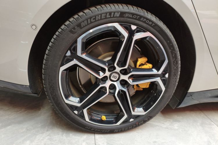 小米汽车 小米SU7 2024款 后驱超长续航高阶智驾Pro版车身外观6008