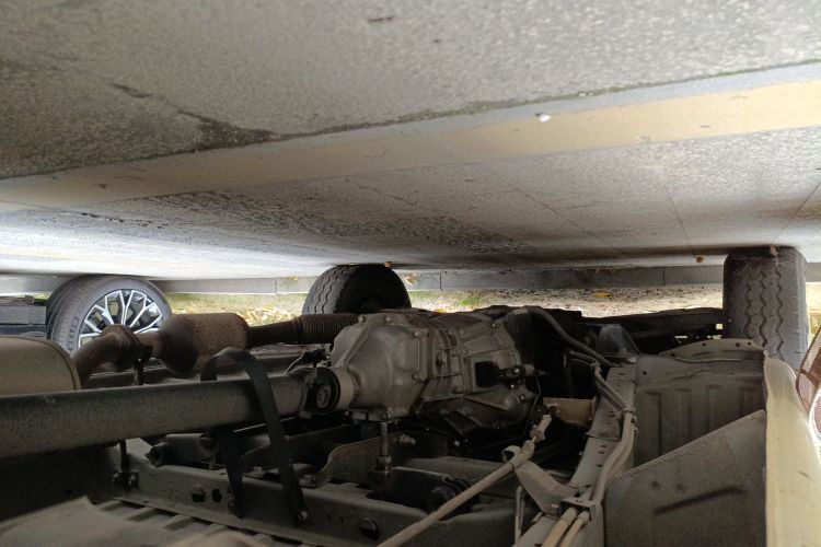 金杯 海狮 2020款 2.0L快运王系列豪华型厢货高顶国VI 1TZS局部细节9003