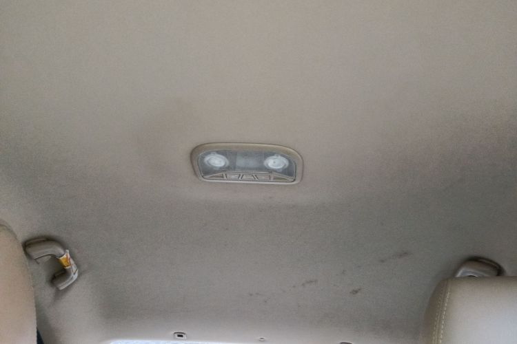 吉利汽车 帝豪 2017款 三厢百万款 1.5L 手动豪华型局部细节22