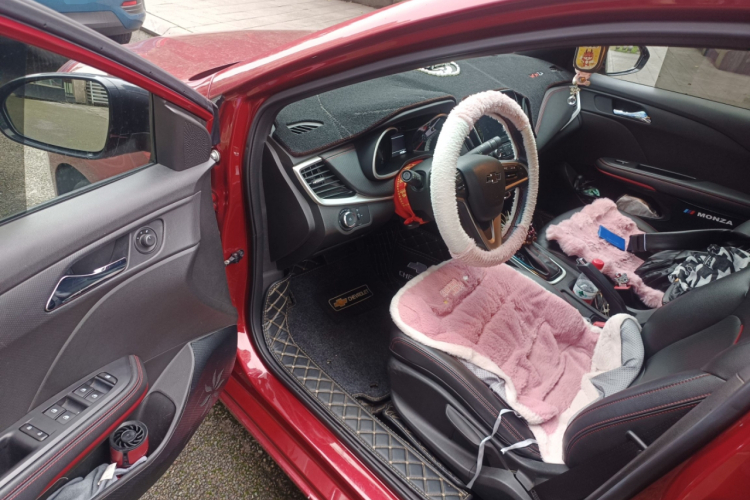 雪佛兰 科鲁泽 2019款 RS 330T 自动畅快版 国VI中控内饰20