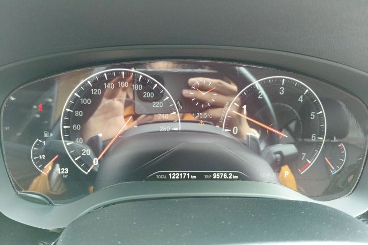 宝马5系 2019款 530Li 领先型 豪华套装局部细节14