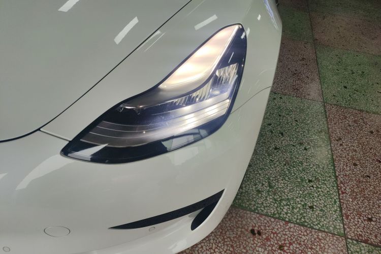 特斯拉 Model 3 2019款 标准续航后驱升级版局部细节36