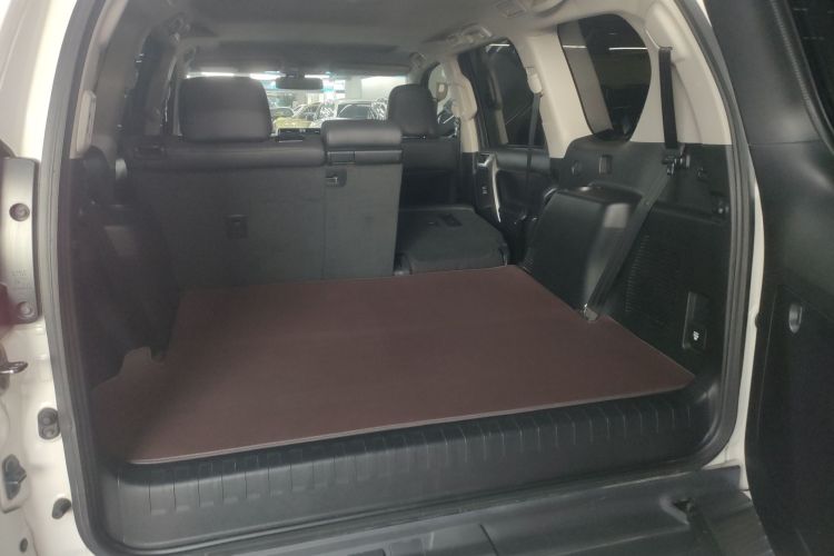 丰田 普拉多 2019款 3.5L 自动TX-L尊享版局部细节23