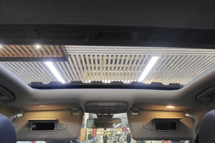 奔驰C级 2020款 C 200 L 时尚型运动版中控内饰22