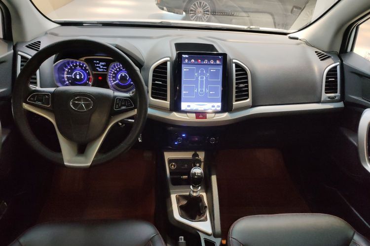 江汽集团 瑞风S3 2016款 1.5L 手动豪华智能型中控内饰12