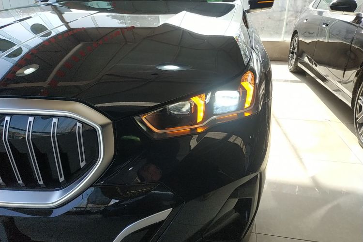 宝马5系 2024款 525Li M运动套装局部细节36