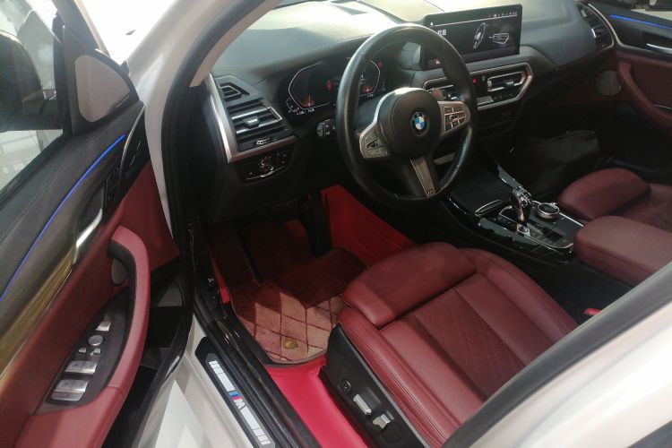 宝马X3 2022款 改款二 xDrive30i 领先型 M曜夜套装中控内饰20