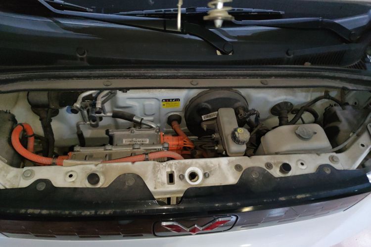 五菱汽车 宏光MINIEV 2020款 自在款 磷酸铁锂机舱底盘24