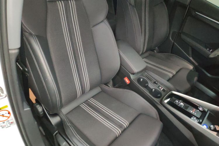 奥迪A3 2023款 改款 A3L Limousine 35 TFSI 时尚运动型局部细节41