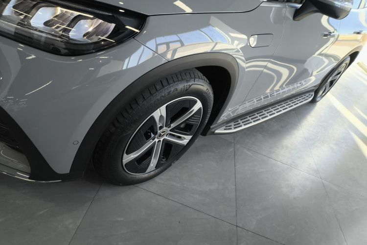 奔驰EQE SUV 2023款 350 4MATIC 先锋版车身外观6007