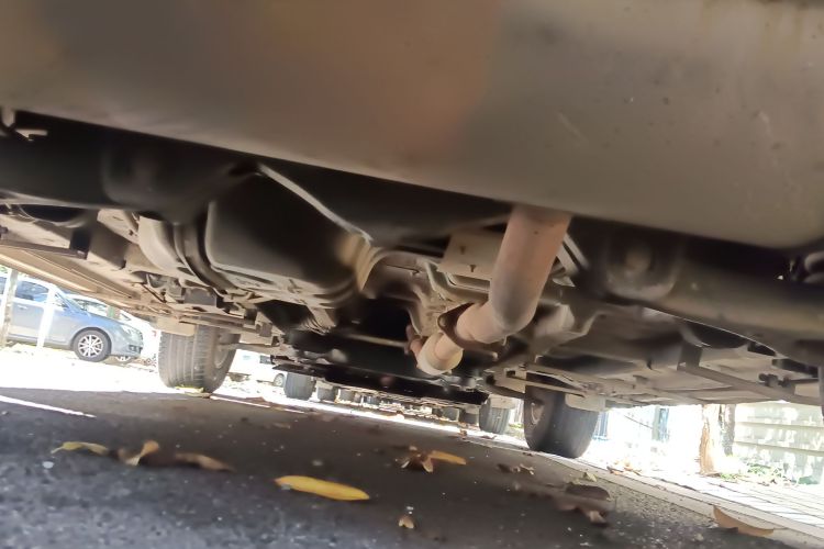 汉腾汽车 汉腾X7 2016款 1.5T 手动尊享型局部细节9009