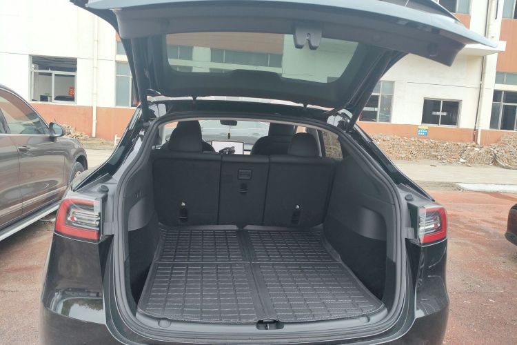 特斯拉 Model Y 2022款 改款 后轮驱动版局部细节23