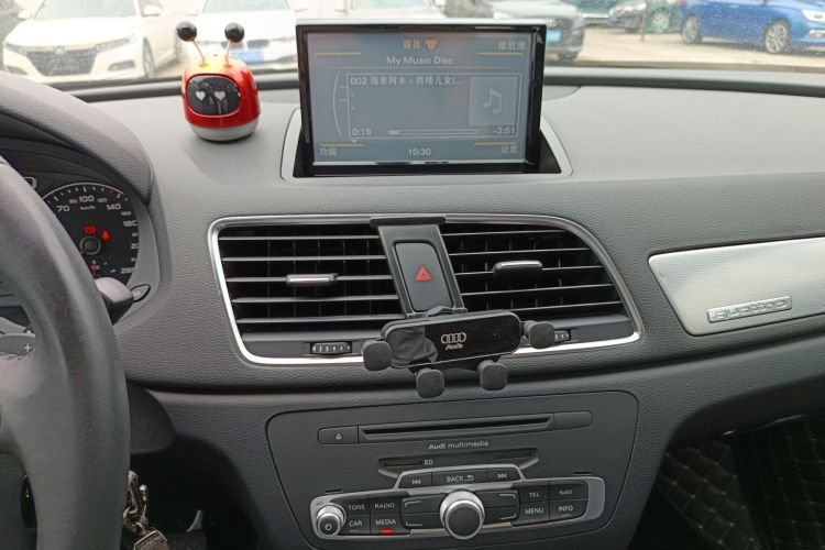 奥迪Q3 2013款 35 TFSI quattro 技术型局部细节16