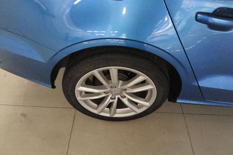 奥迪A3 2016款 Limousine 35 TFSI 风尚型车身外观6008