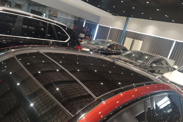 奔驰E级(进口) 2021款 E 260 时尚型运动版局部细节57