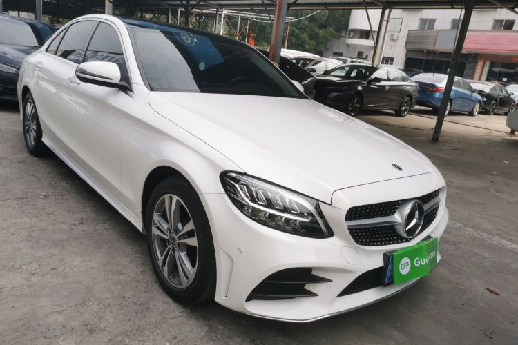 奔驰C级 2021款 C 200 L 时尚型运动版车身外观3