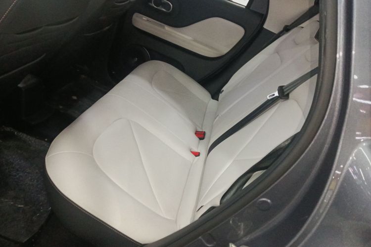 凯翼拾月 2025款 Mate 410km踏浪版中控内饰7004