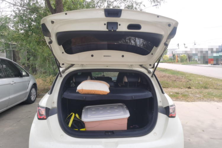 比亚迪 海豚 2023款 420km 自由版中控内饰23