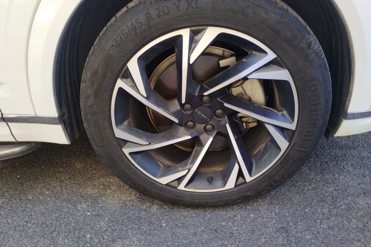 领克09 2021款 2.0T Ultra 六座车身外观10