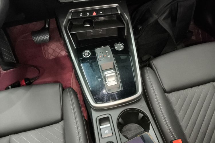 奥迪A3 2021款 Sportback 35 TFSI 时尚致雅型中控内饰18