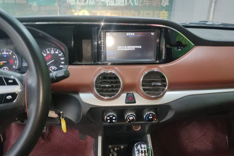 东风 锐骐 2019款 2.4L汽油国VI两驱标准型标箱2TZD局部细节16