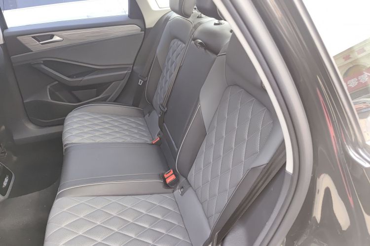 大众 速腾 2023款 200TSI DSG超越版中控内饰7004