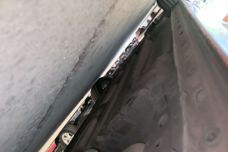 雪佛兰 迈锐宝 2014款 2.0L 自动豪华版机舱底盘30